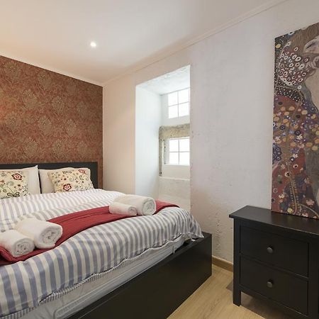 Lusitania One In Mouraria Apartment ลิสบอน ภายนอก รูปภาพ