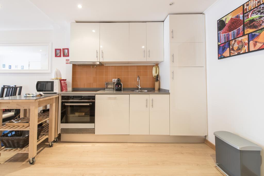 Lusitania One In Mouraria Apartment ลิสบอน ภายนอก รูปภาพ